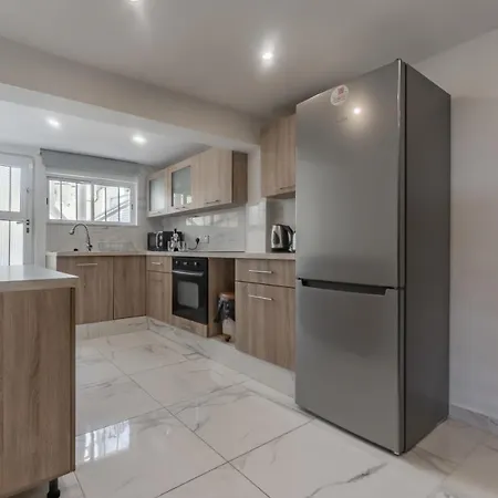 Sant Deluxe * Ayia Napa