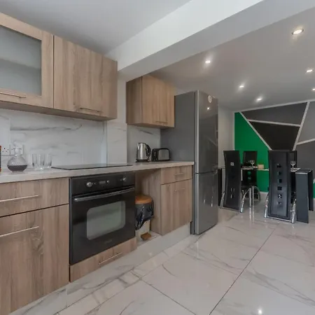 Apartment Sant Deluxe Ayia Napa