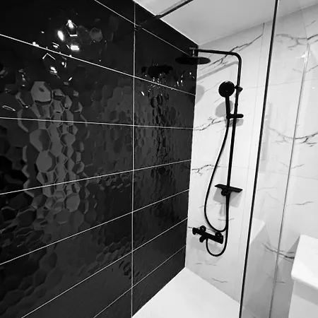 Sant Deluxe Apartament Ajia Napa